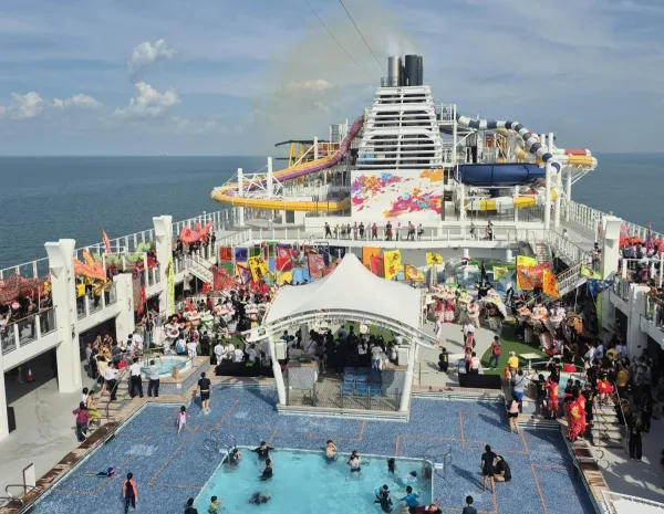 Our top 5 vacation destinations to book with Best Day Ever Vacations: a FREE travel planning agency to save you time, money and stress!